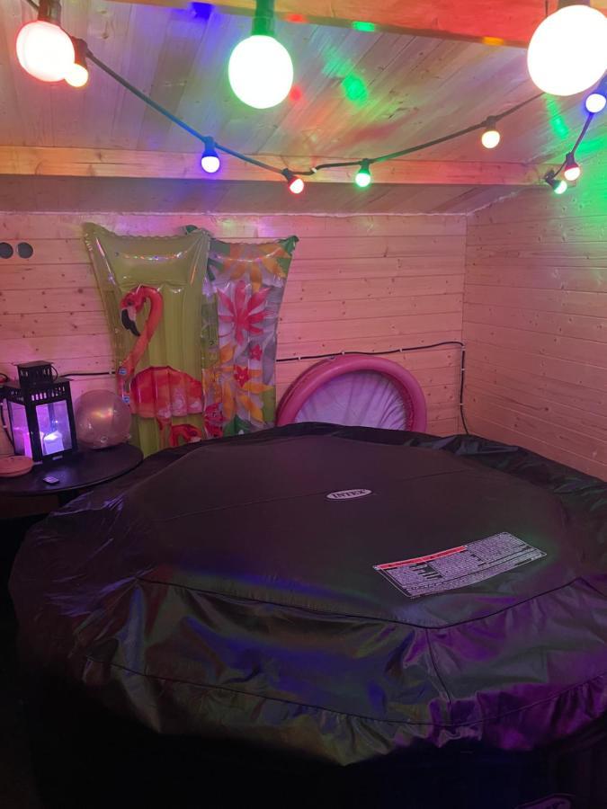 Chambre Agreable Avec Jacuzzi مارسيليا المظهر الخارجي الصورة